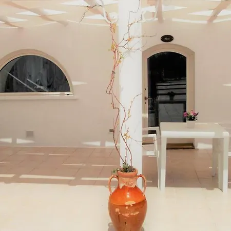 شقة Masseria Di Benedetto أوستوني
