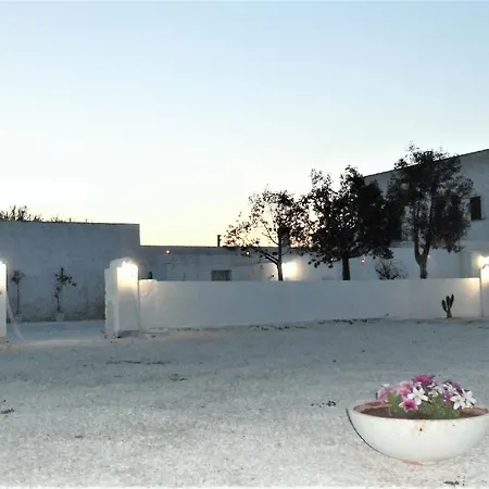Masseria Di Benedetto *